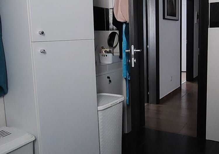 vila in triplex+parcare/mob-util partial/12-15min metrou D. Leonida - Poză 9