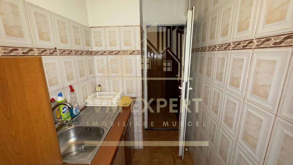 APARTAMENT 2 CAMERE PARTER VIṢOI CAMPULUNG - Poză 10