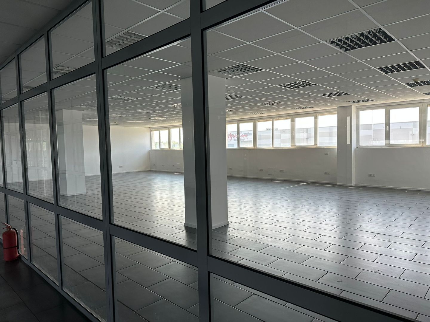 Spatiu depozitare - logistica 2.519 mp si birouri Chiajna A1 - Poză 36