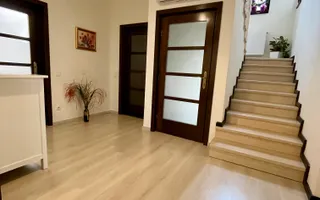 Casa de inchiriat pe str.Voronet - Poză 11