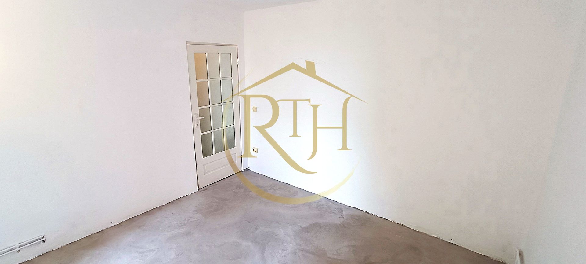 De vanzare apartament 2 camere zona centrala, comision ,,0" - Poză 8