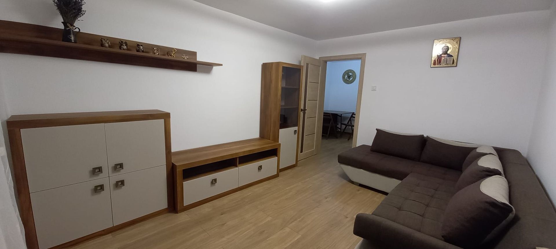 AP. 2 CAMERE LUJERULUI, RENOVAT, MOBILAT/UTILAT COMPLET, MODERN - Poză 1