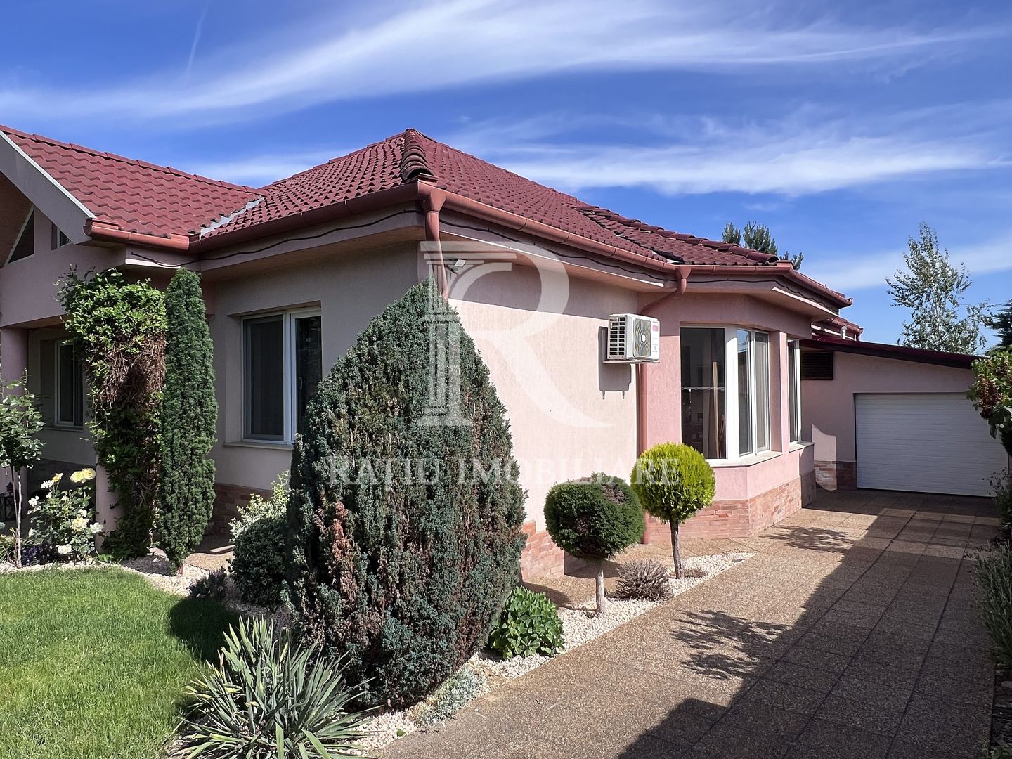 Casă 4 camere de închiriat | Saună | Piscina | Sântandrei | Bihor - Poză 31