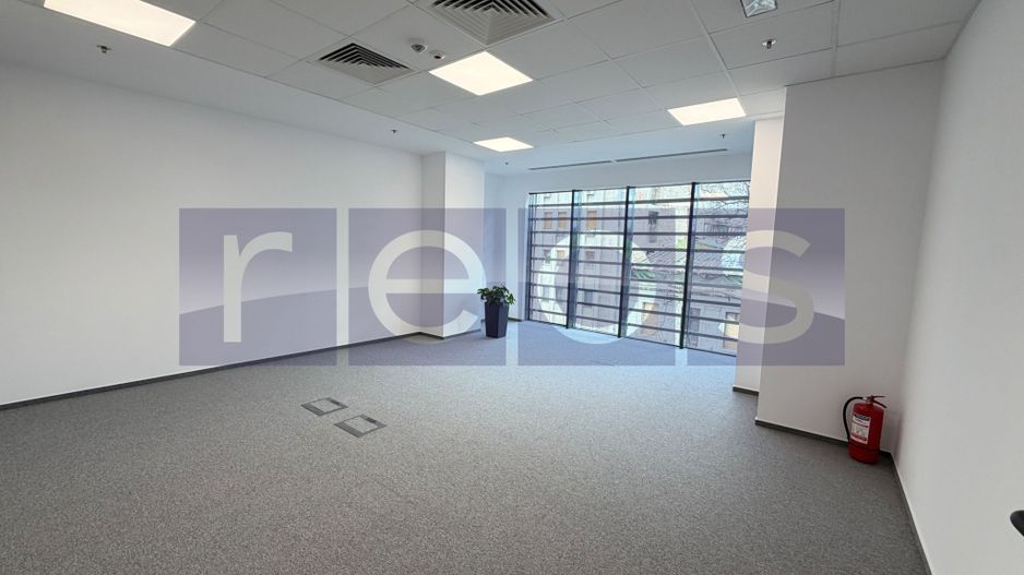 BIROURI SERVICED OFFICE | 499 € / WORKSTATION | ACCES 24/7 | ETAJ 3 SI 5 - Poză 2