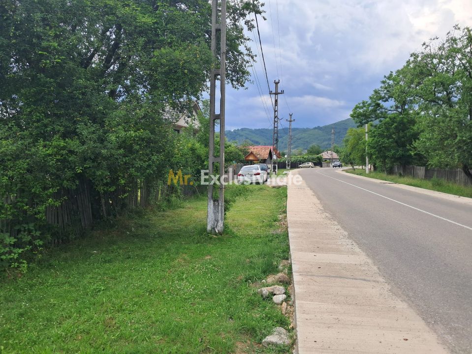 TEREN INTRAVILAN POLOVRAGI - Poză 5