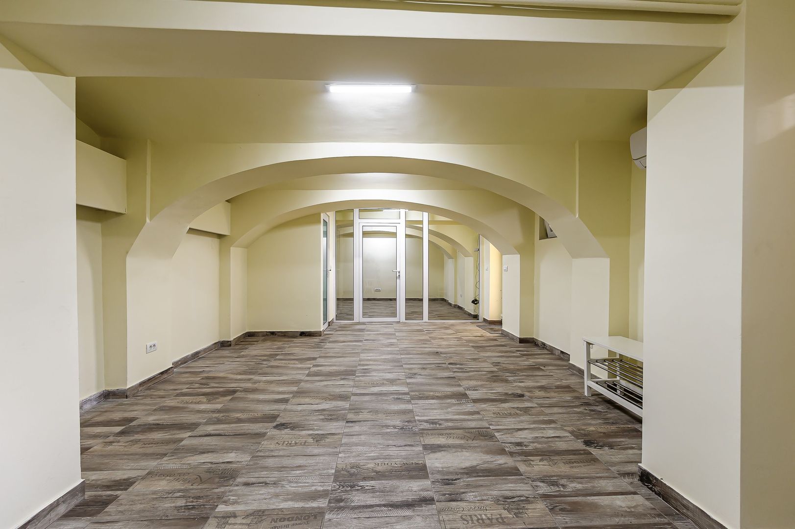 Spațiu comercial zonă Ultracentrală Comision 0% la cumparare - Poză 1