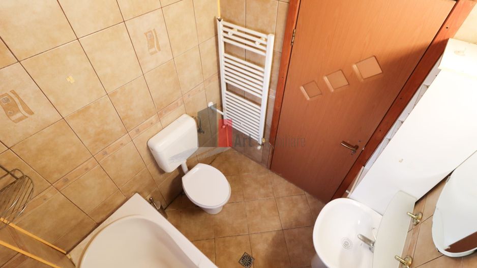 Apartamentul "QETO", bloc cu curte interioara, LIBER - Poză 23