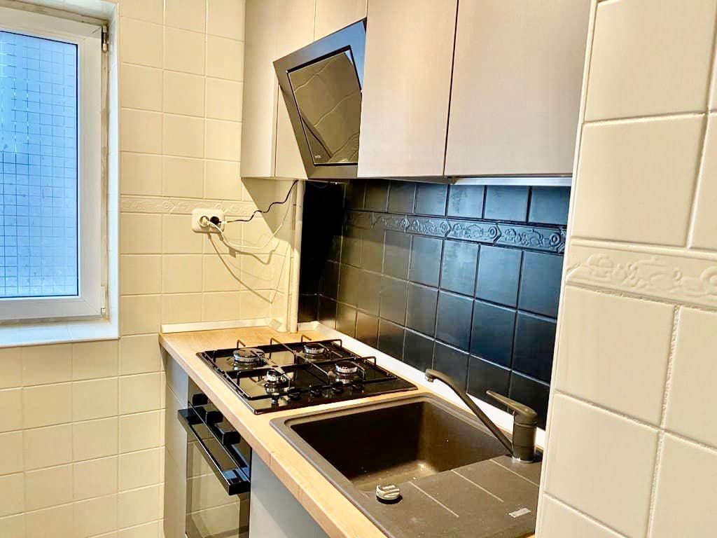 Apartament 2 camere, Universitate, metrou 20 m, mobilier MDF - Poză 15