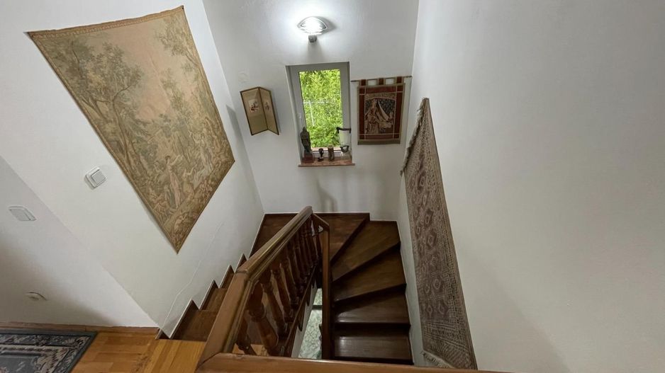 Vila în Breaza 230mp – Curte cu o priveliste superba -3.155mp - Poză 10