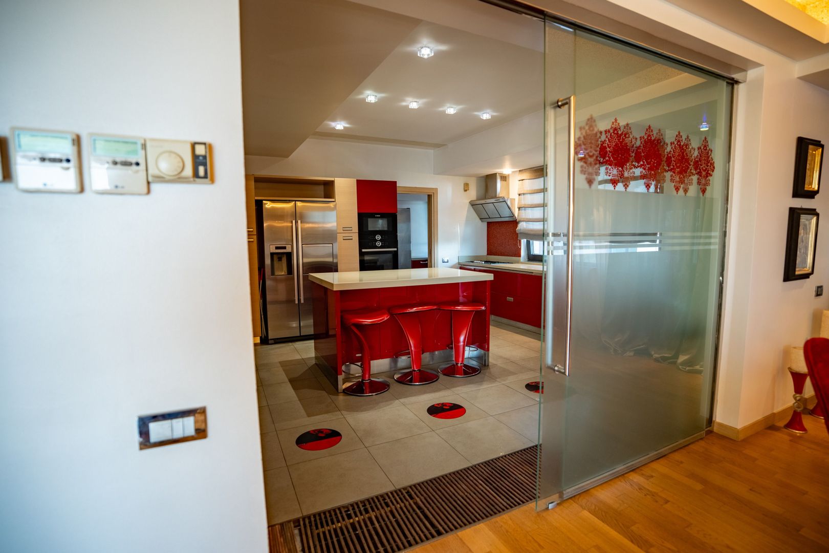 PENTHOUSE IN HERASTRAU — O RESEDINTA CARE TINE PASUL CU VIATA TA - Poză 21