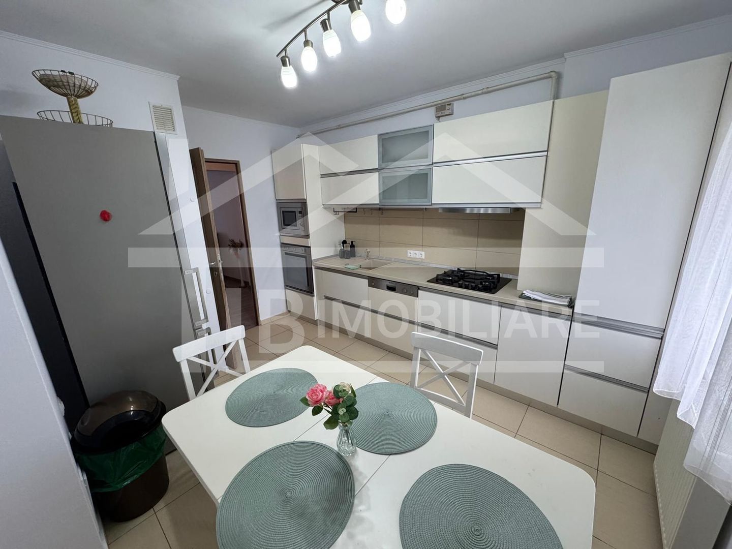 Apartament de 3 camere, 68mp, zona strazii Decebal - Poză 13