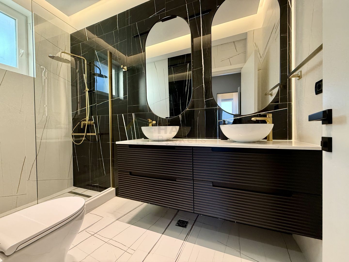 Vila 5 camere / Avangarde by the Lake - Poză 31