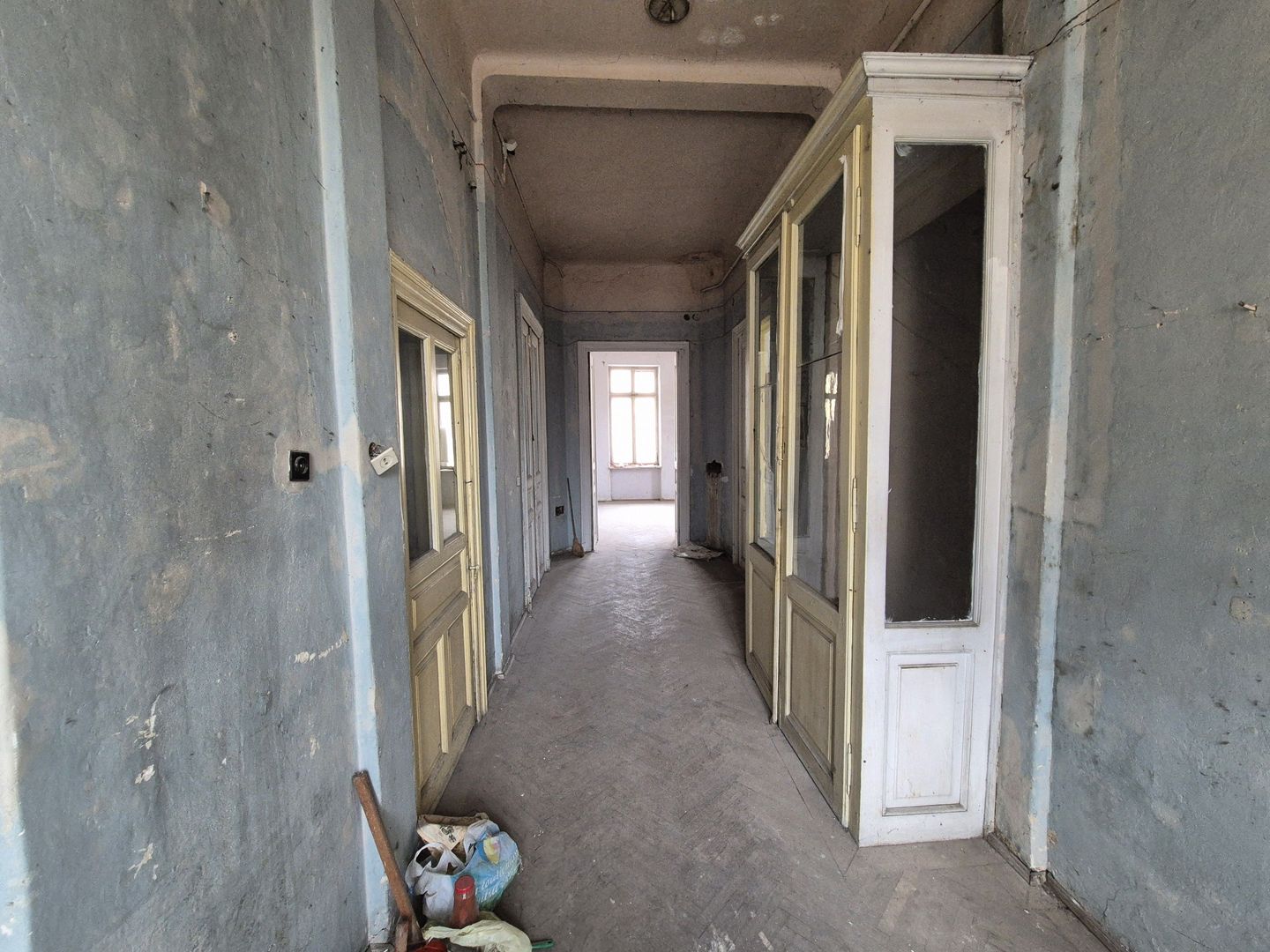 Apartament cu 4 camere 151,40 mp - Unirii - Poză 15