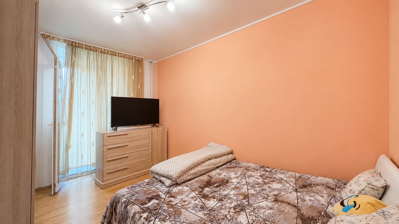Apartament 3 camere | Complex Studentesc | 2 dormitoare | Centrala Proprie - Poză 10