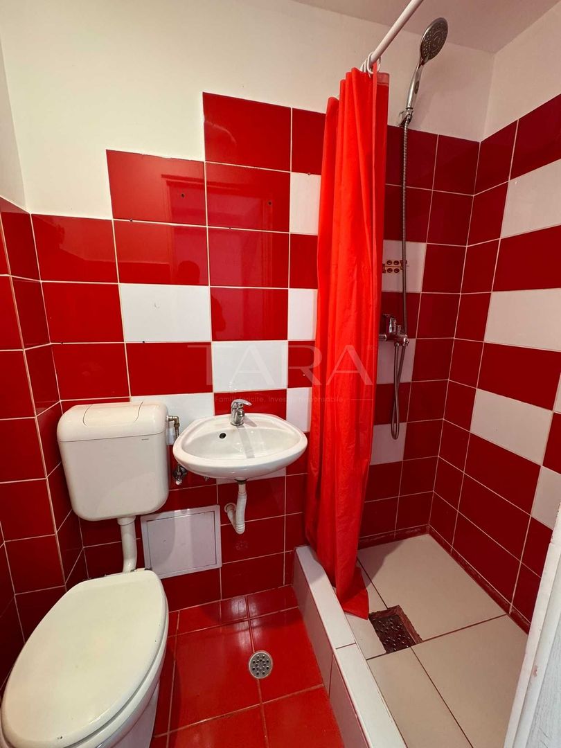 Garsonieră cochetă de vânzare Plopilor, ideală investiție inchiriere. - Poză 5