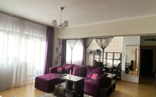 Vand apartament 3 camere  zona Stefan cel Mare - Poză 1
