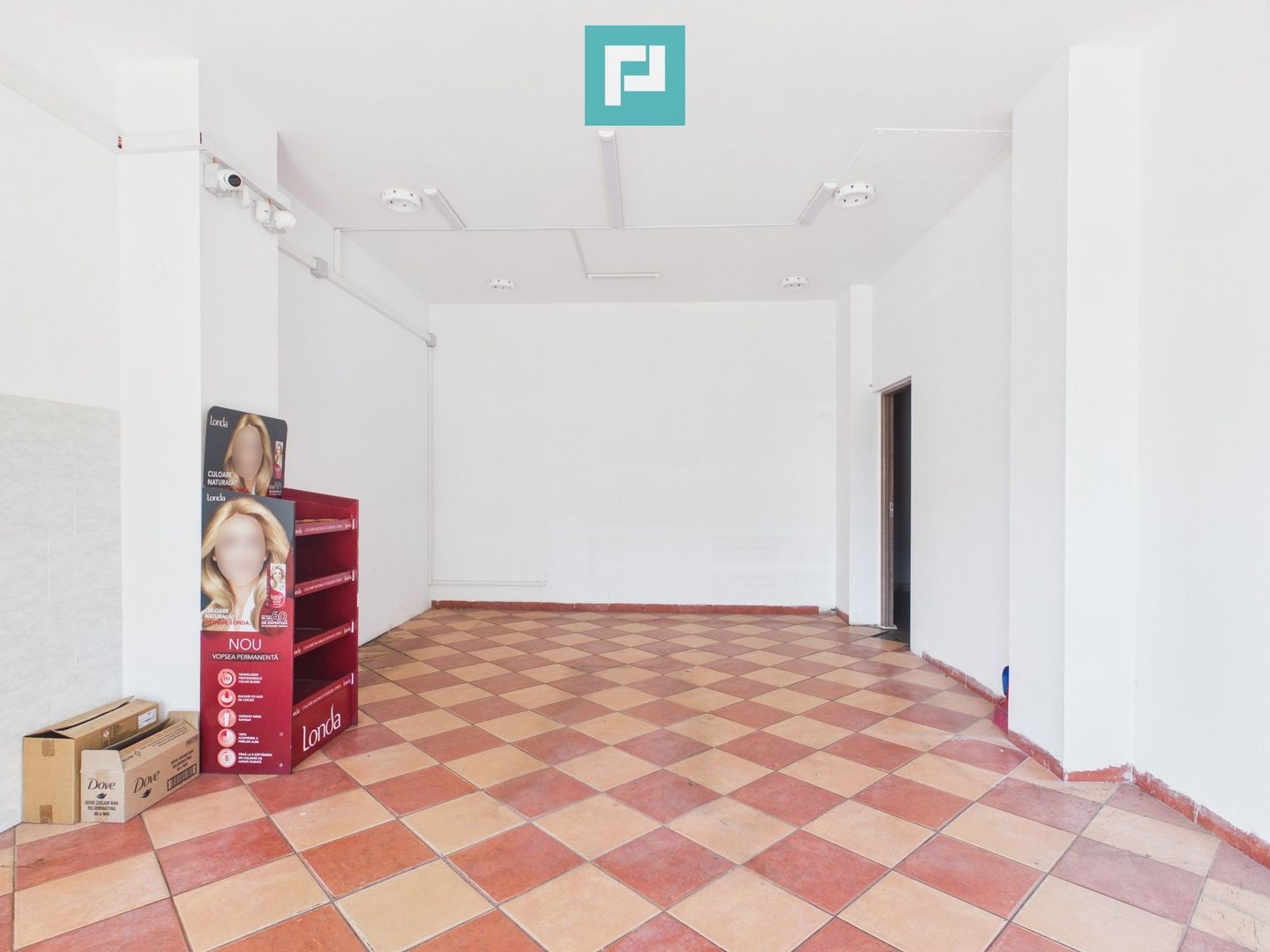Spațiu comercial vitrină – Piața București - Poză 4