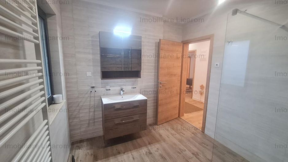 Vila Lux ,CRISTIAN, P+M, 4 camere,teren 567 mp, - Poză 32