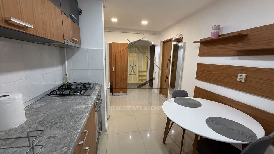 Apartament 3 camere mobilat si 2 garaje zona Bucium - Poză 6