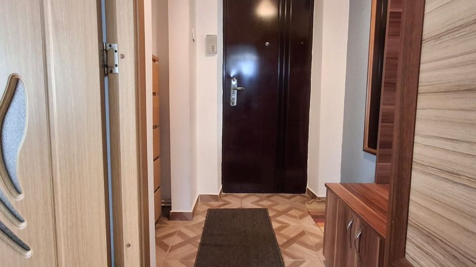 Garsoniera intima si economica, etaj intermediar - zona Craiter. - Poză 2