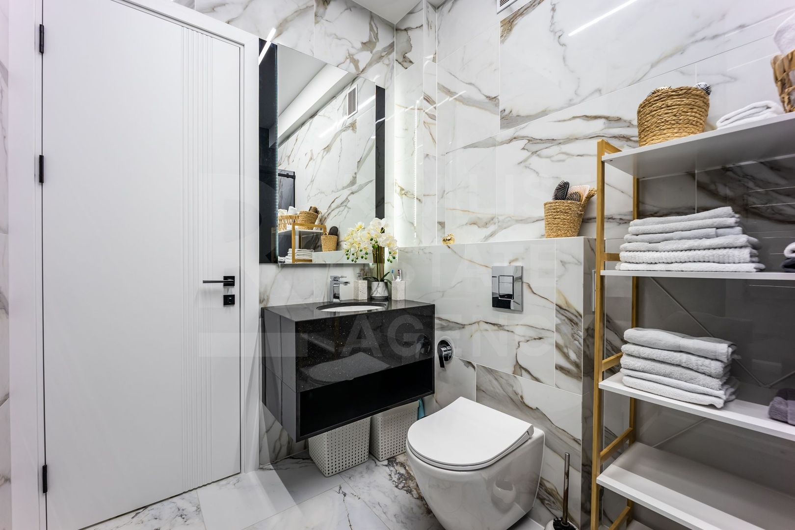 Vânzare apartament, 2 camere 66 mp, Complex Oasis, Rîșcani - Poză 14