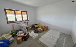 Casa semifinisata, 5 camere, 571 mp teren, Micesti - Poză 10