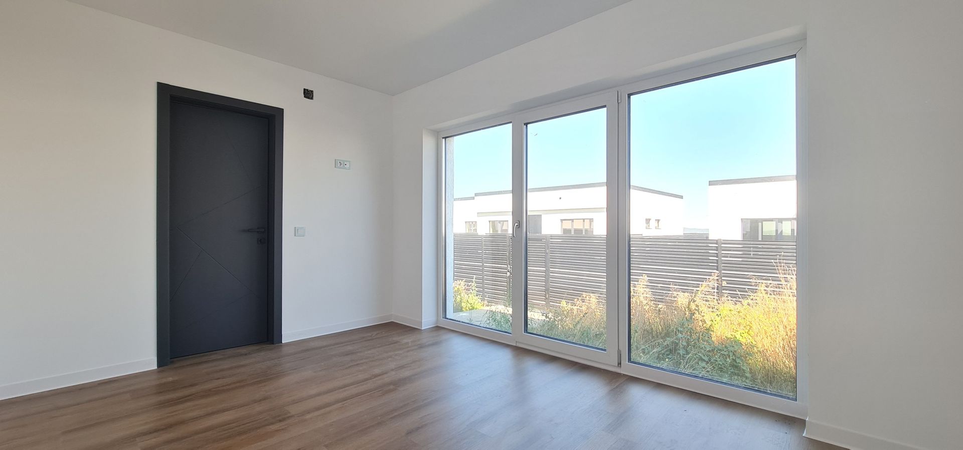 Casa individuala 4 camere finalizata intabulata Cartier Izvor Tarlungeni Brasov - Poză 11