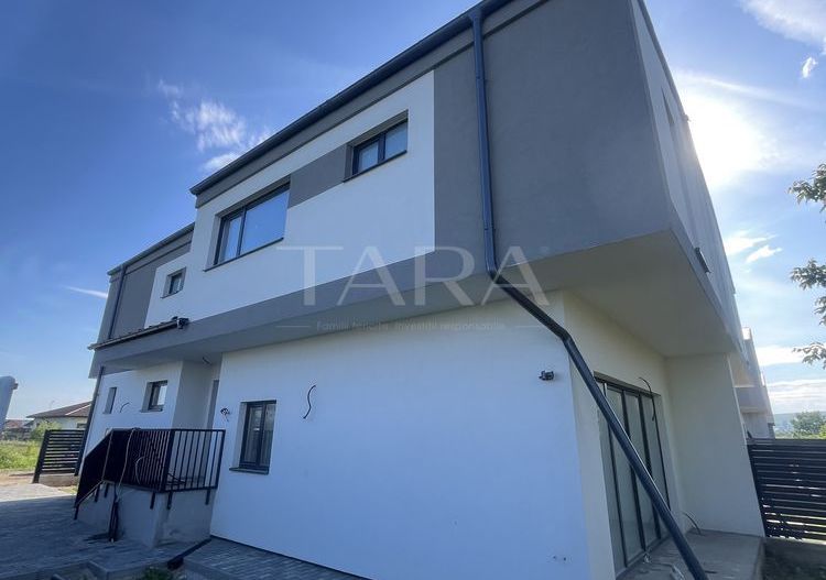 Duplex modern cu teren generos. - Poză 3