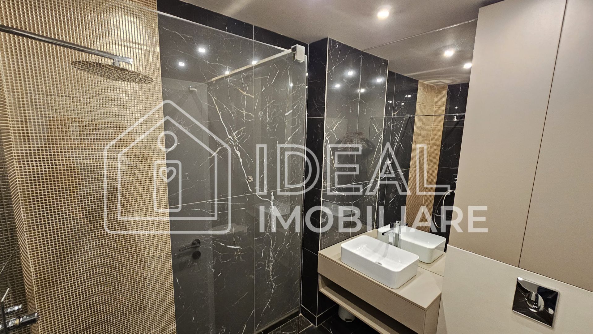 Penthouse cu 3 camere si terasa Mobilat si Utilat, zona Doamna Stanca - Poză 18