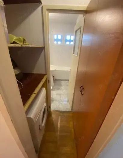 Apartament de Inchiriat 3 camere Titan + Parcare - Poză 10