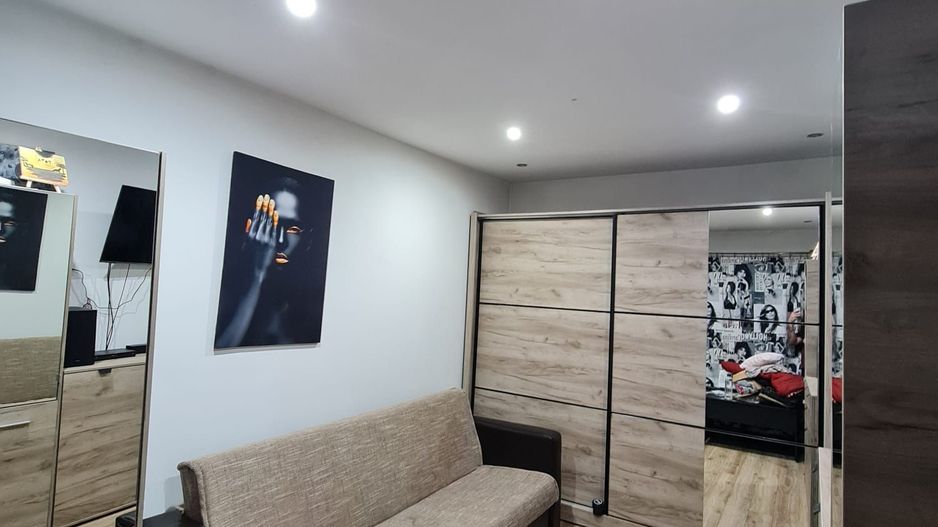 Buziasului | 1 Camera | Centrala proprie | Mobilat si Utilat - Poză 1