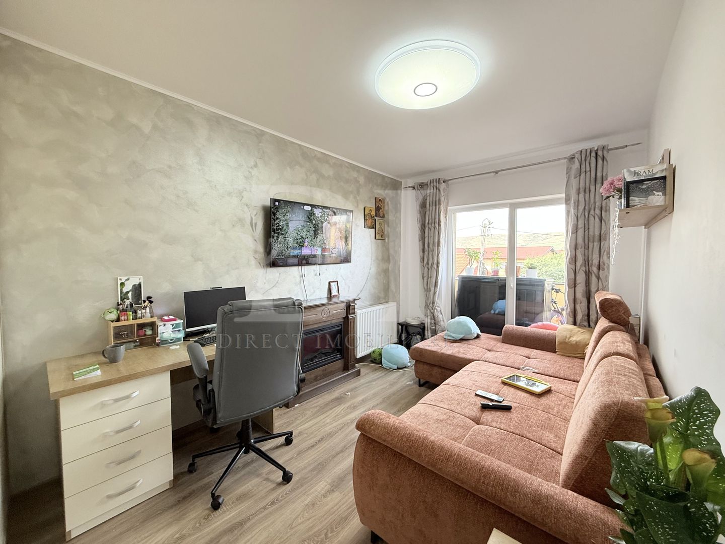 Apartament la cheie / etaj intermediar / Zona Florilor - Poză 6