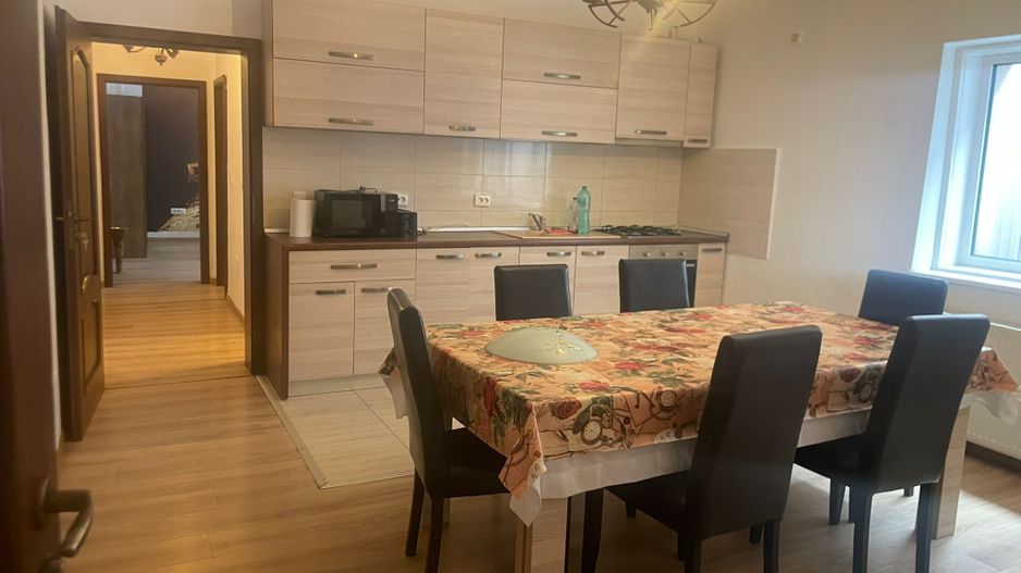 Casa de inchiriat - 200 mp - 6 dormitoare - Str. Tecuci - Poză 20