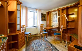 Pensiune cu 12 camere in Baile 1 Mai - Poză 8