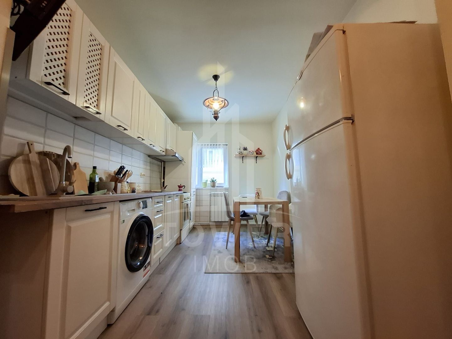 Apartament 2 camere, etaj 1, decomandat – de vânzare în Cisnădie, zona Aria - Poză 2