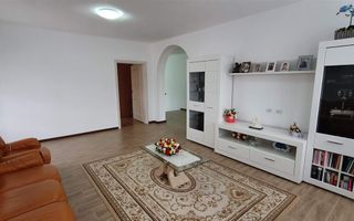 Casa 5 camere, D+P 1200 mp teren, toate utilitatile - Poză 3