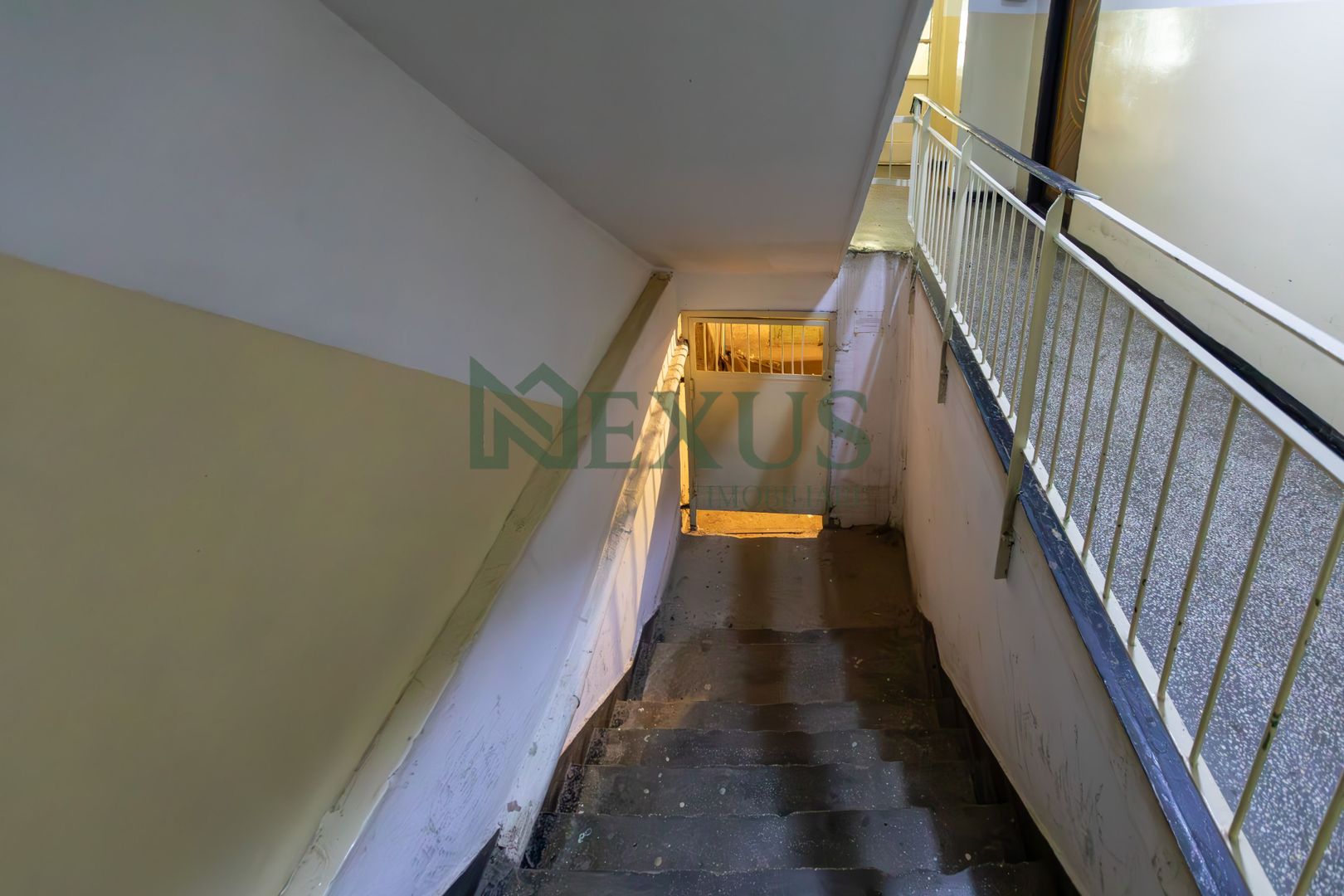 Apartament 2 camere decomandat, Etaj 3, Zona Narcisa - Poză 15