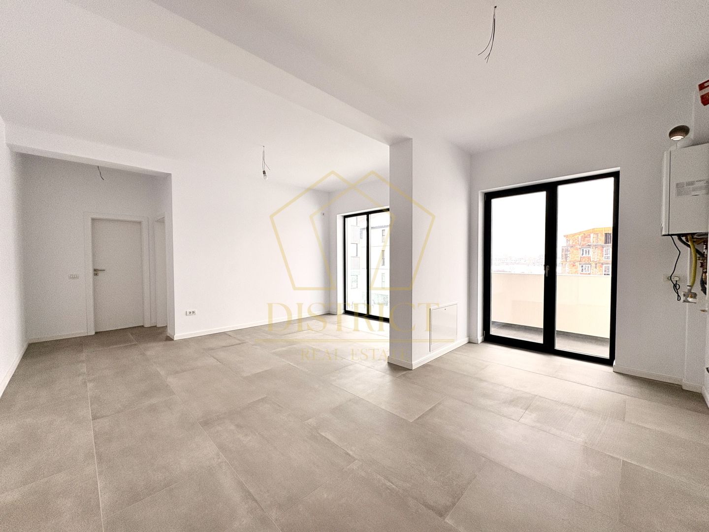 Apartament luminos cu 2 camere si balcon | Giroc | Hotel IQ - Poză 1