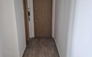 Vanzare ap. 2 camere Floreasca, etaj 2/3, balcon si boxa - Poză 3