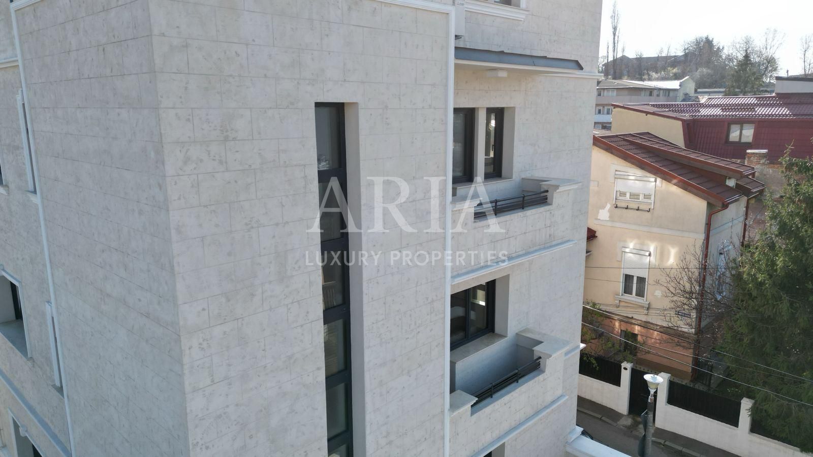 Refined living în centrul istoric al Bucureștiului - Poză 42