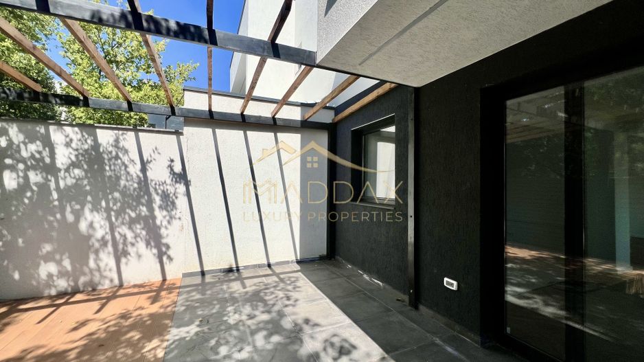 Vilă **6 camere  **451mp // Zona Iancu Nicolae - Poză 118