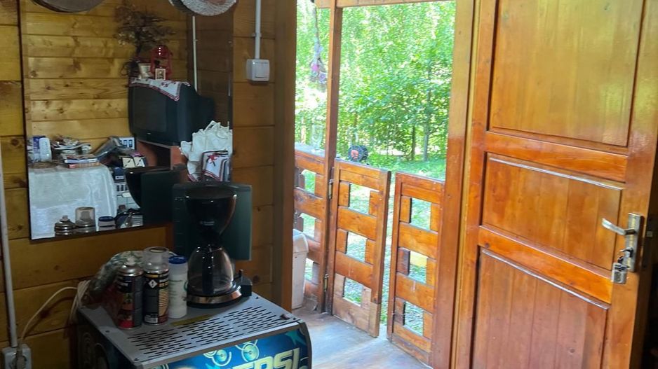 Spre vanzare cabana+ teren intravilan 1050mp-zona Pausesti Maglasi - Poză 12
