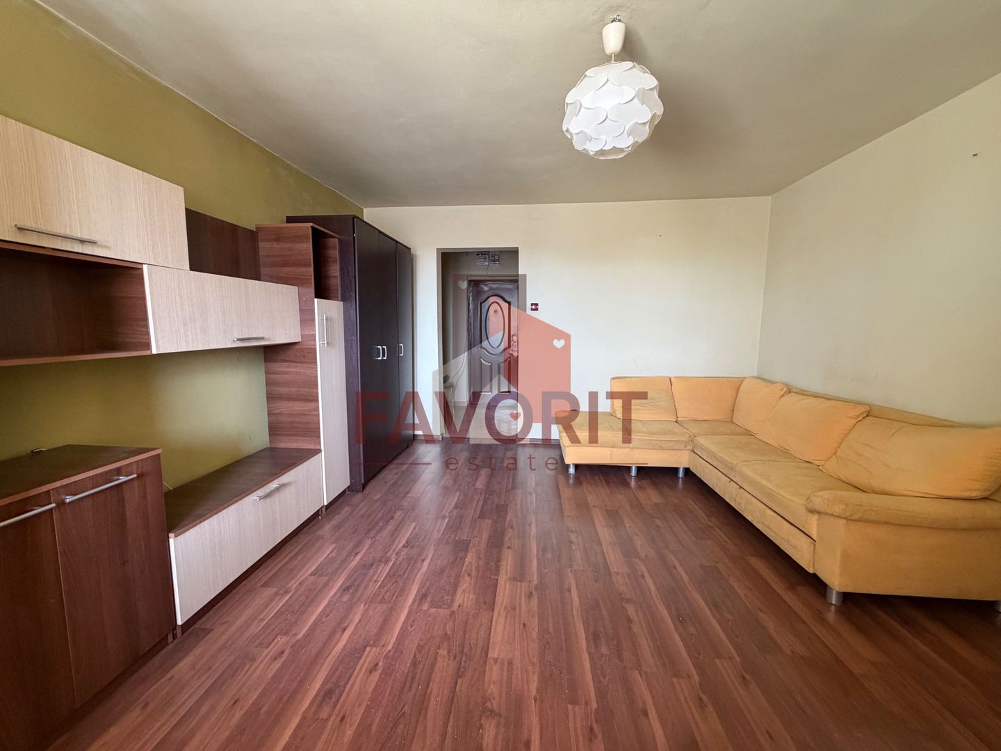 Etaj intermediar. Zona Circumvalatiunii. Disponibil imediat - Poză 1