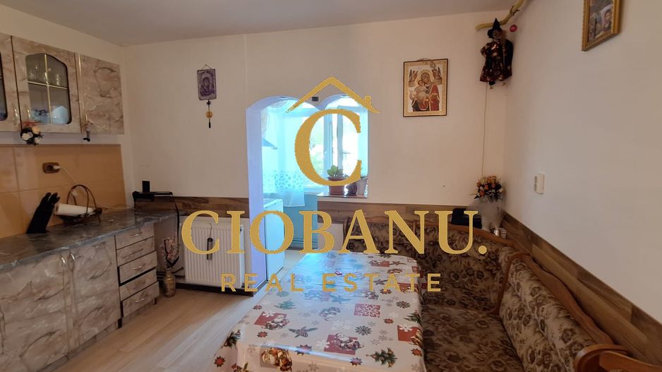 APARTAMENT DE VANZARE ETAJ 2/4 DECOMANDAT ZONA 1 MAI - Poză 5