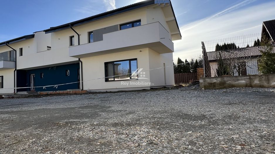 Casă construcție de Lux de vânzare în Șelimbar zonă bună - Poză 29