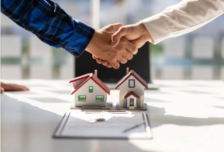 
    🏠 Beneficii pentru VÂNZĂTORI:
  
  
  