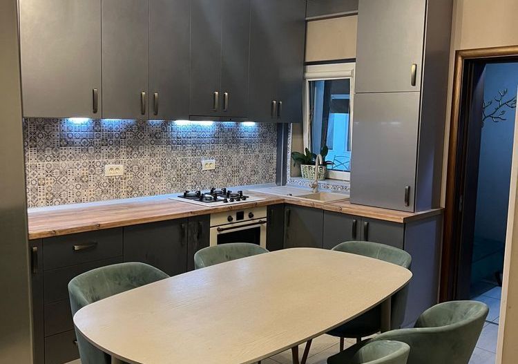 Calea Calarașilor/ Casa in ansamblu minirezidential /3 camere/ Cramă - Poză 5