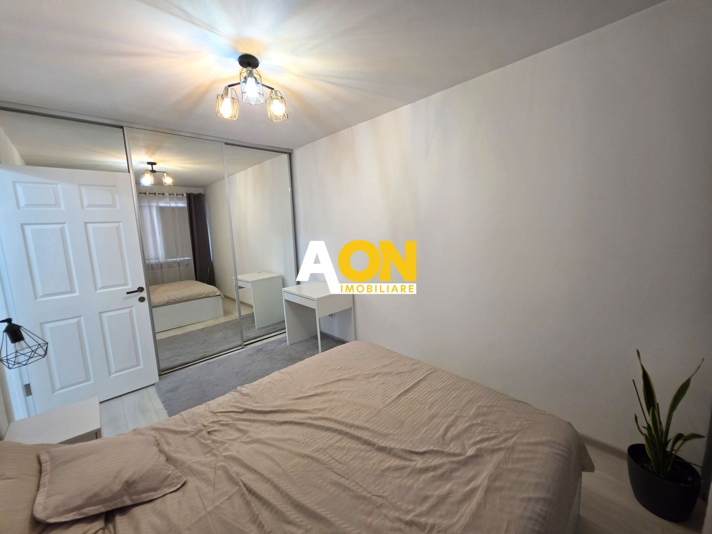 Apartament 2 camere, renovat, mobilat, utilat, Cetate - zona M-uri - Poză 8