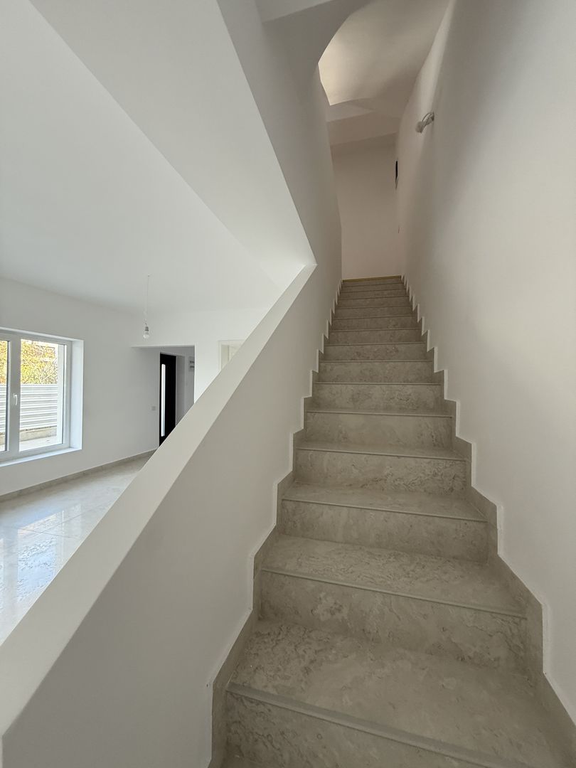 Vila Tip Duplex 5 Camere_Finalizata_Nicolae Grigorescu_ Mutare Imediata! - Poză 8