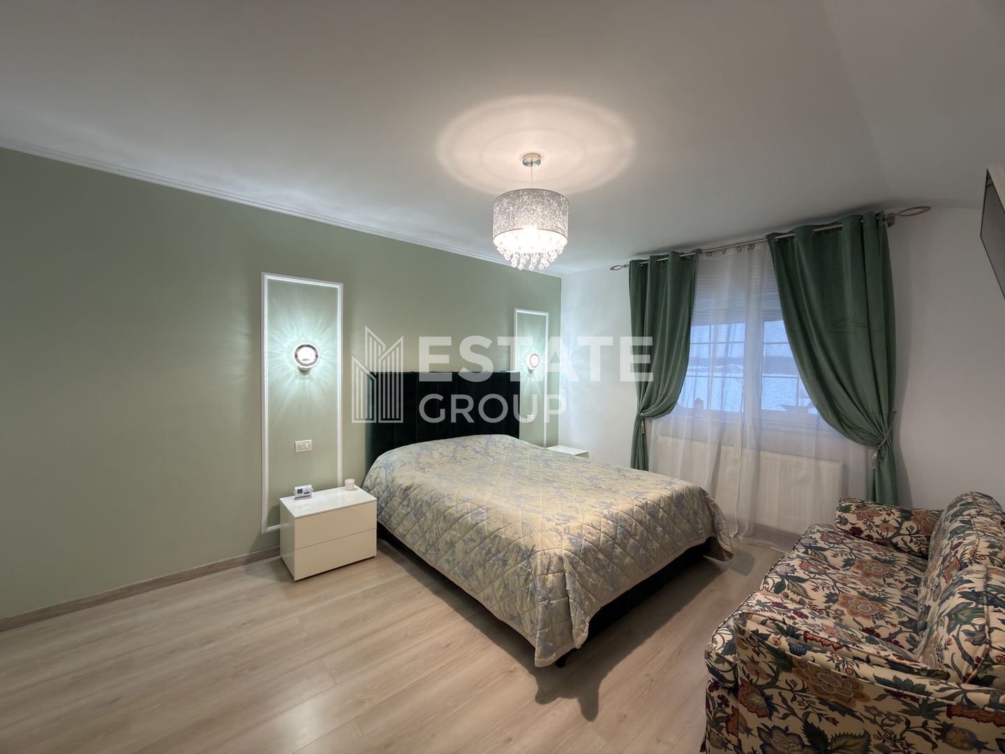 Casa individuala cu 5 camere in Dumbravita - Poză 4